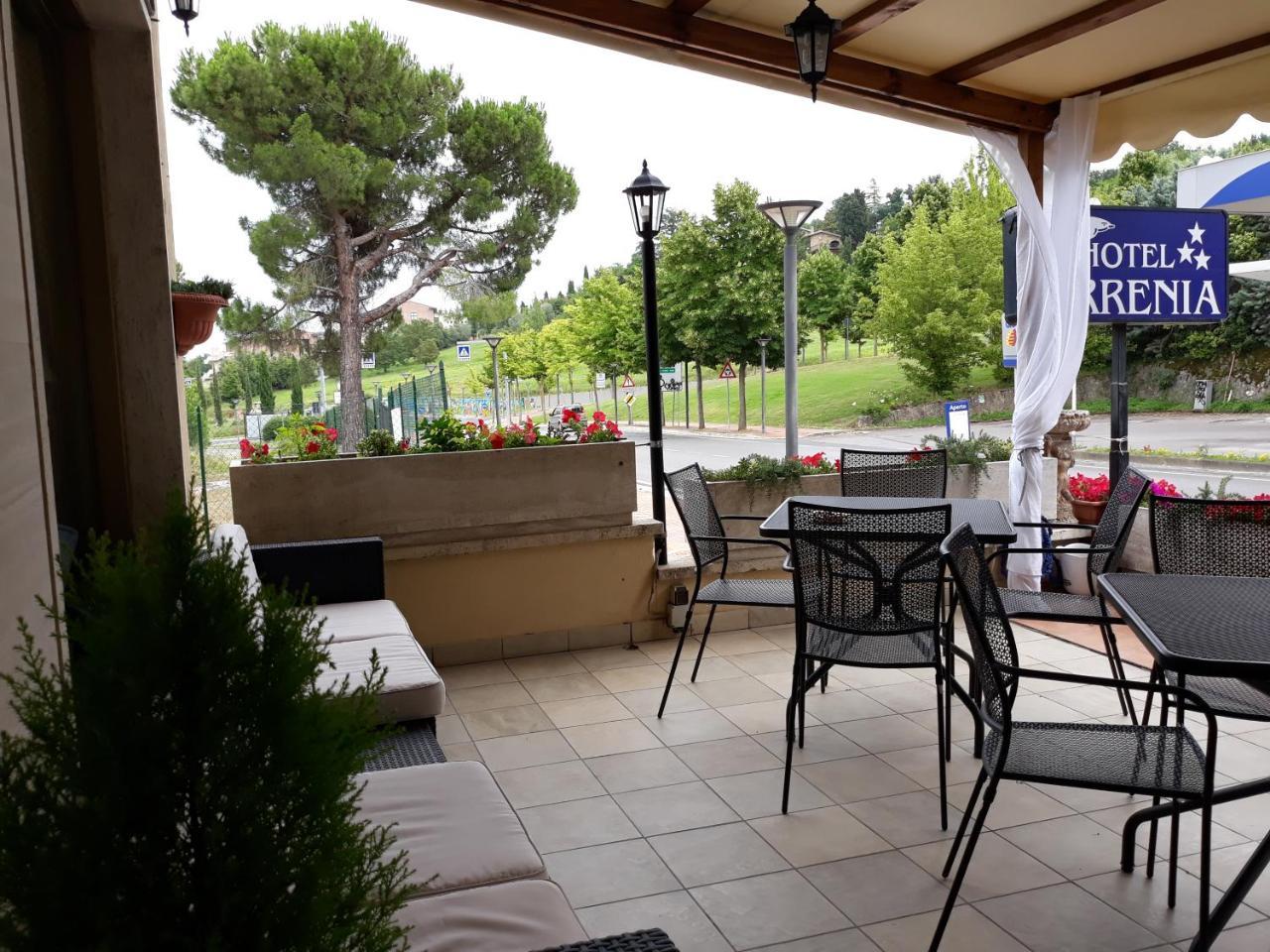 Hotel Tirrenia Chianciano Terme Bagian luar foto